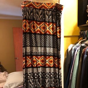 Maxi skirt( slit up both sides)